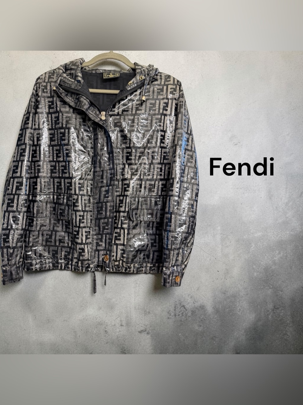 🖤🖤 Fendi Black FF Logo Hooded Rain Jacket/Wind Breaker 🖤🖤